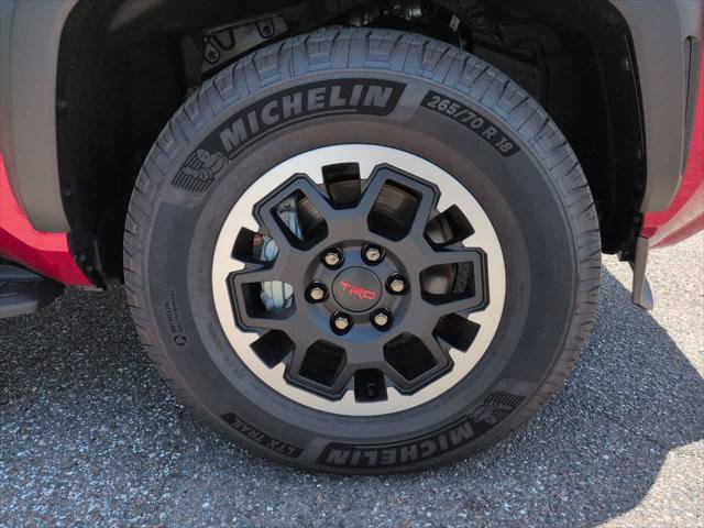 Certified 2026 Toyota 4Runner TRD Off-Road Premium AWD/4WD image 11