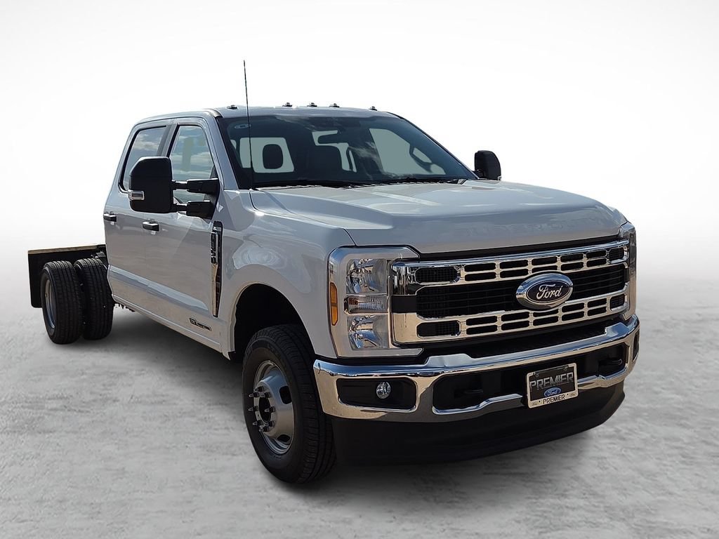 New 2026 Ford F350 XL w/ XL Chrome Package