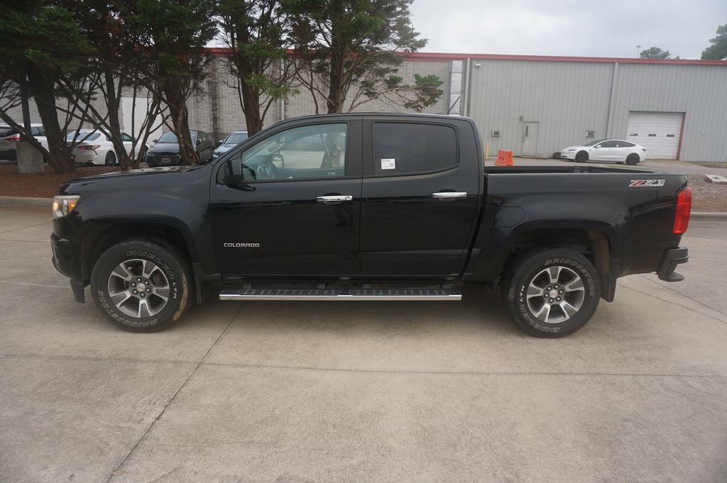 Used 2018 Chevrolet Colorado Z71 AWD/4WD image 17