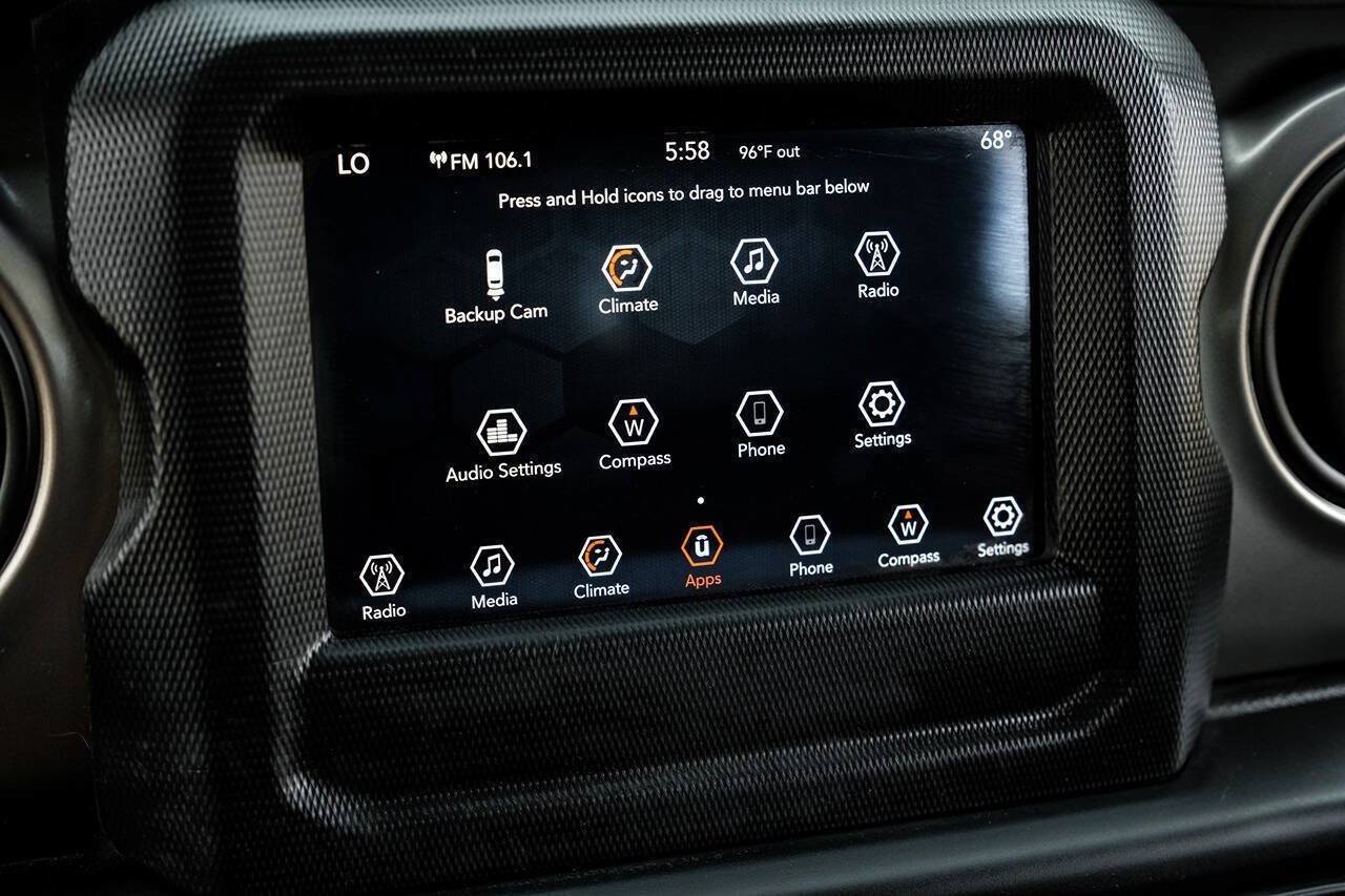 Used 2019 Jeep Wrangler Unlimited Sport S AWD/4WD image 35