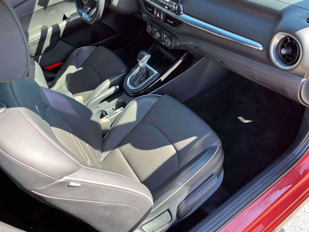 Used 2021 Kia Forte GT-Line w/ GT-Line Premium Package image 10