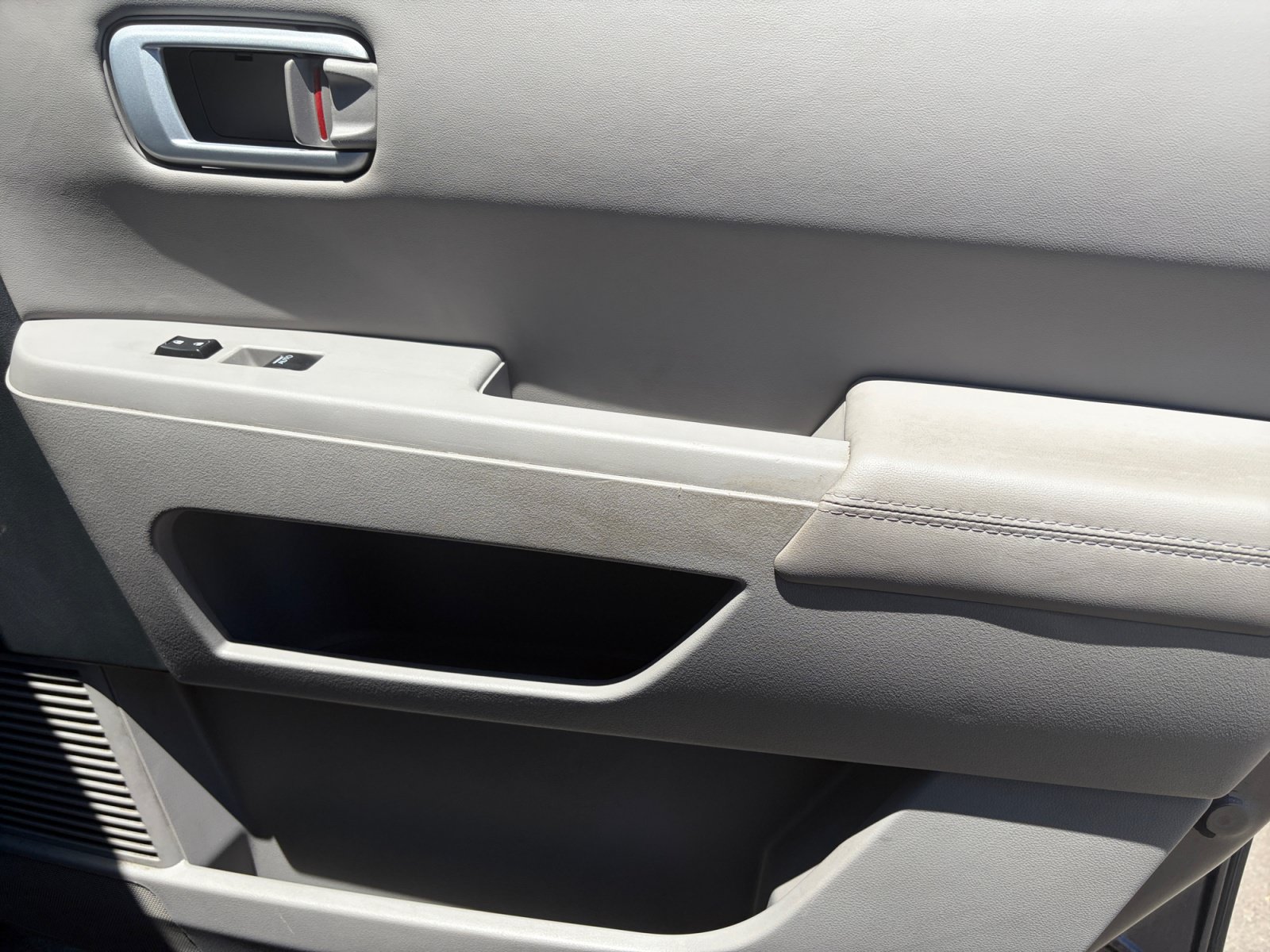 Used 2015 Honda Pilot EX-L image 16
