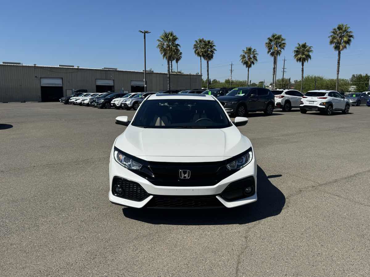 Used 2019 Honda Civic EX image 4