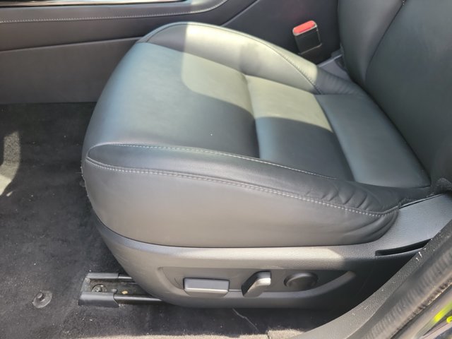 Used 2025 MAZDA CX-30 AWD 2.5 S w/ Preferred Package image 6