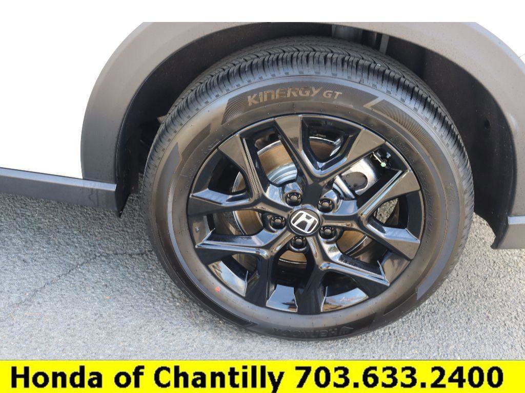 Certified 2025 Honda HR-V Sport image 28