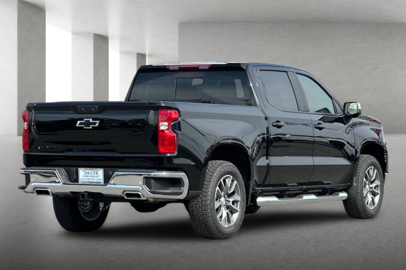 Used 2026 Chevrolet Silverado 1500 LT w/ All Star Edition Plus AWD/4WD image 4