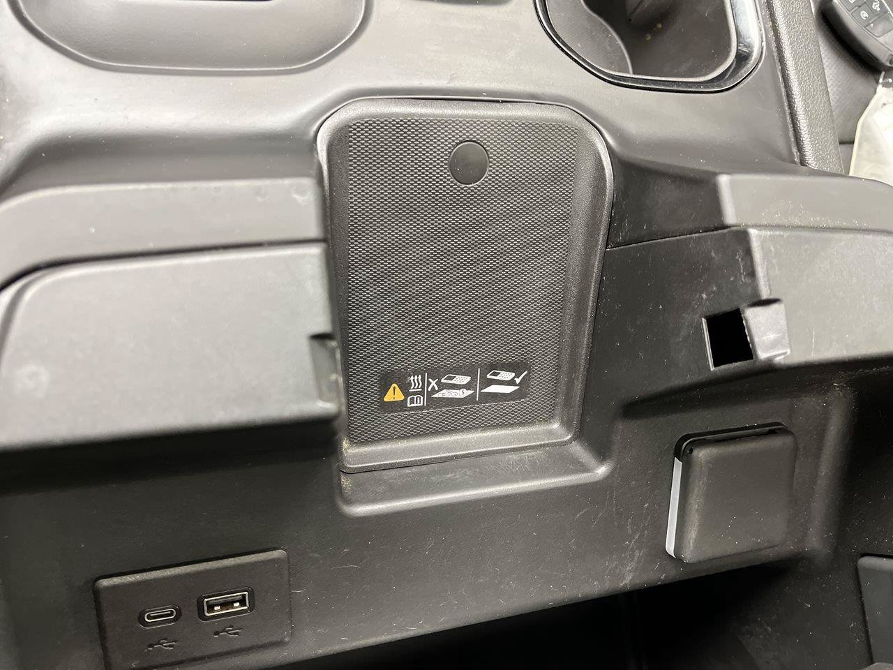 Certified 2025 GMC Sierra 2500 AT4 AWD/4WD image 29