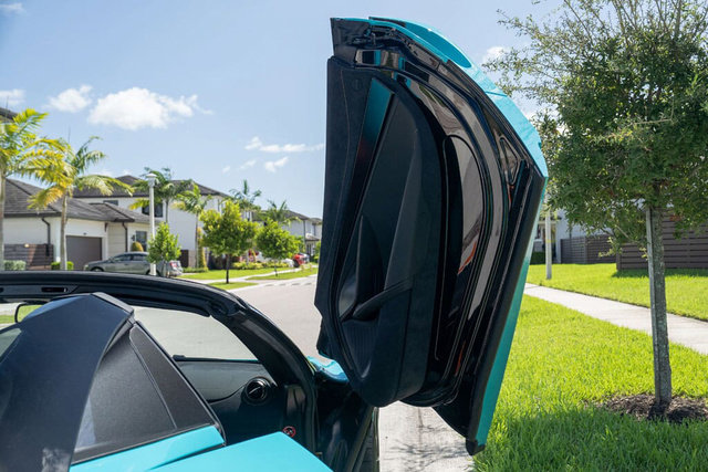 Used 2022 McLaren 720S Spider RWD image 33