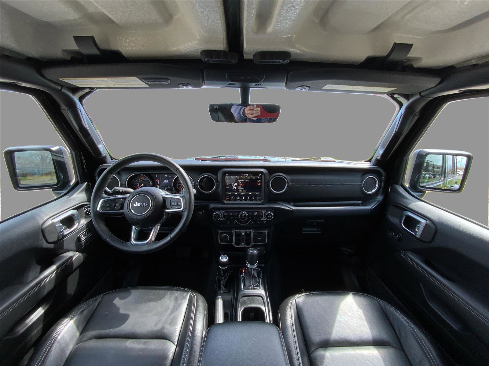 Used 2019 Jeep Wrangler Unlimited Sahara w/ Dual Top Group image 22