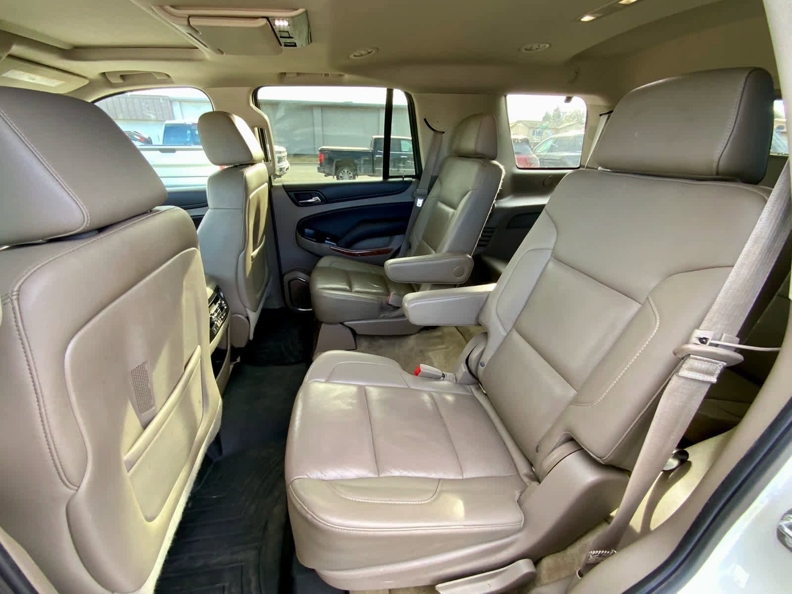 Used 2015 Chevrolet Tahoe LTZ image 23