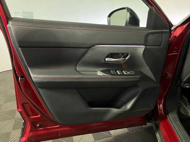 New 2026 Nissan Kicks SR w/ SR Premium Package image 15