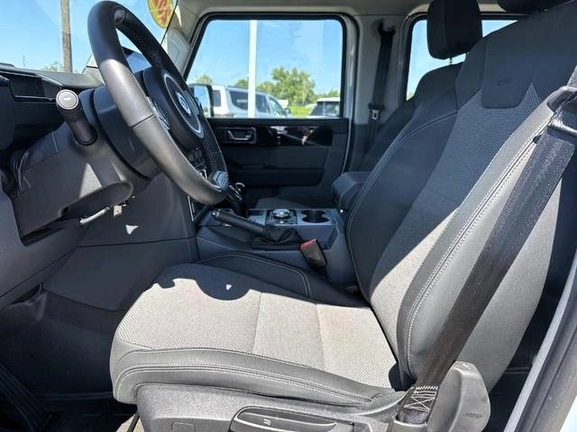 Used 2024 INEOS Grenadier image 24