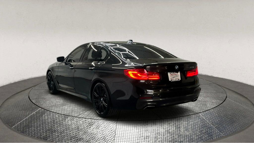 Used 2018 BMW 540i w/ M Sport Package image 5