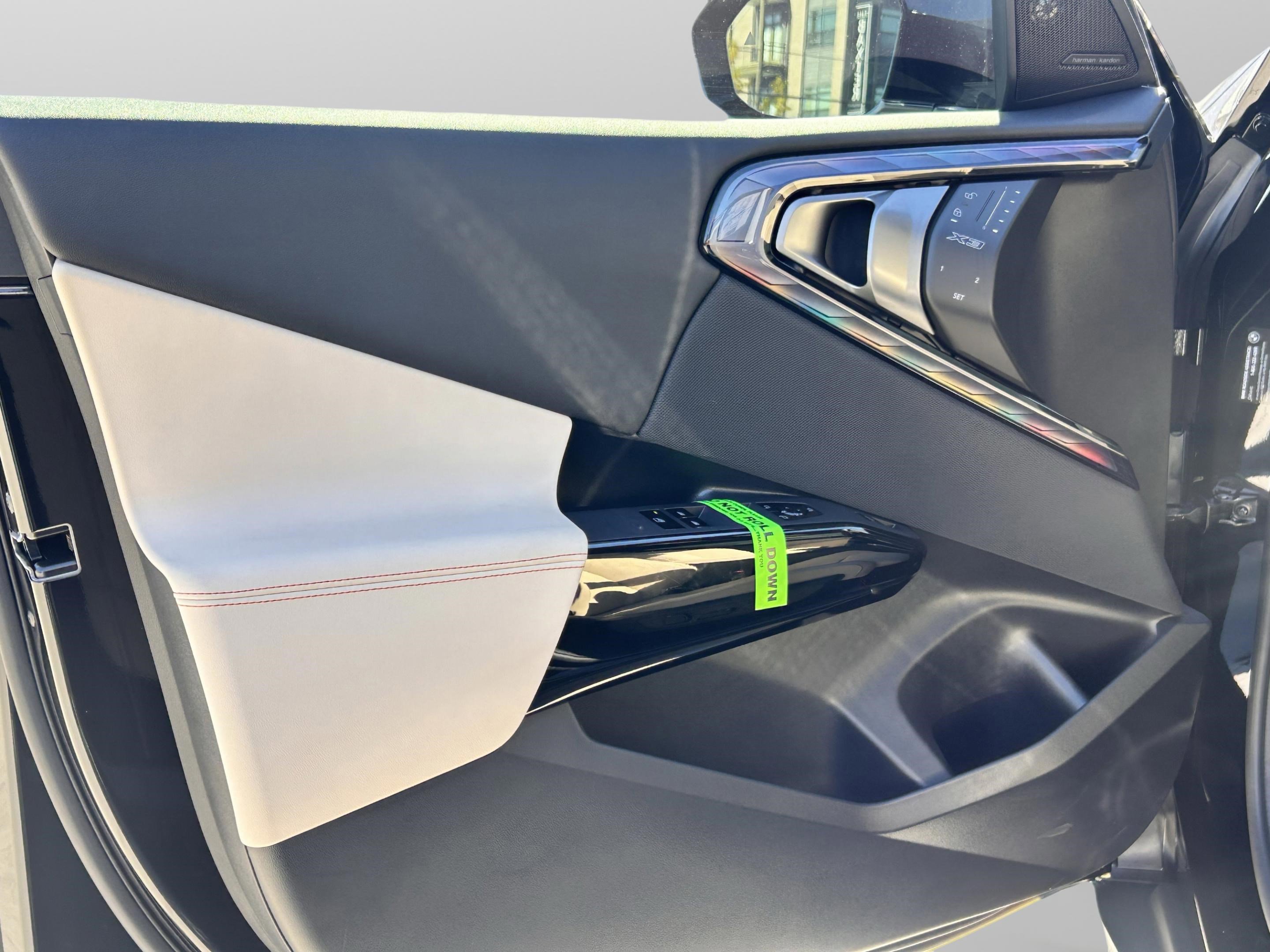 Used 2026 BMW X3 xDrive30 w/ Premium Package image 28