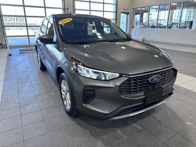 Used 2024 Ford Escape Active image 4