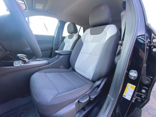 Used 2024 Chevrolet Trax LS w/ LS Convenience Package FWD image 17
