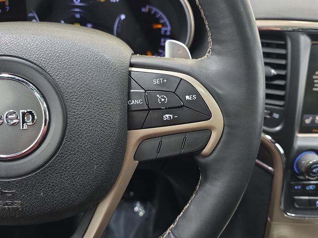 Used 2016 Jeep Grand Cherokee Limited w/ Luxury Group II AWD/4WD image 17