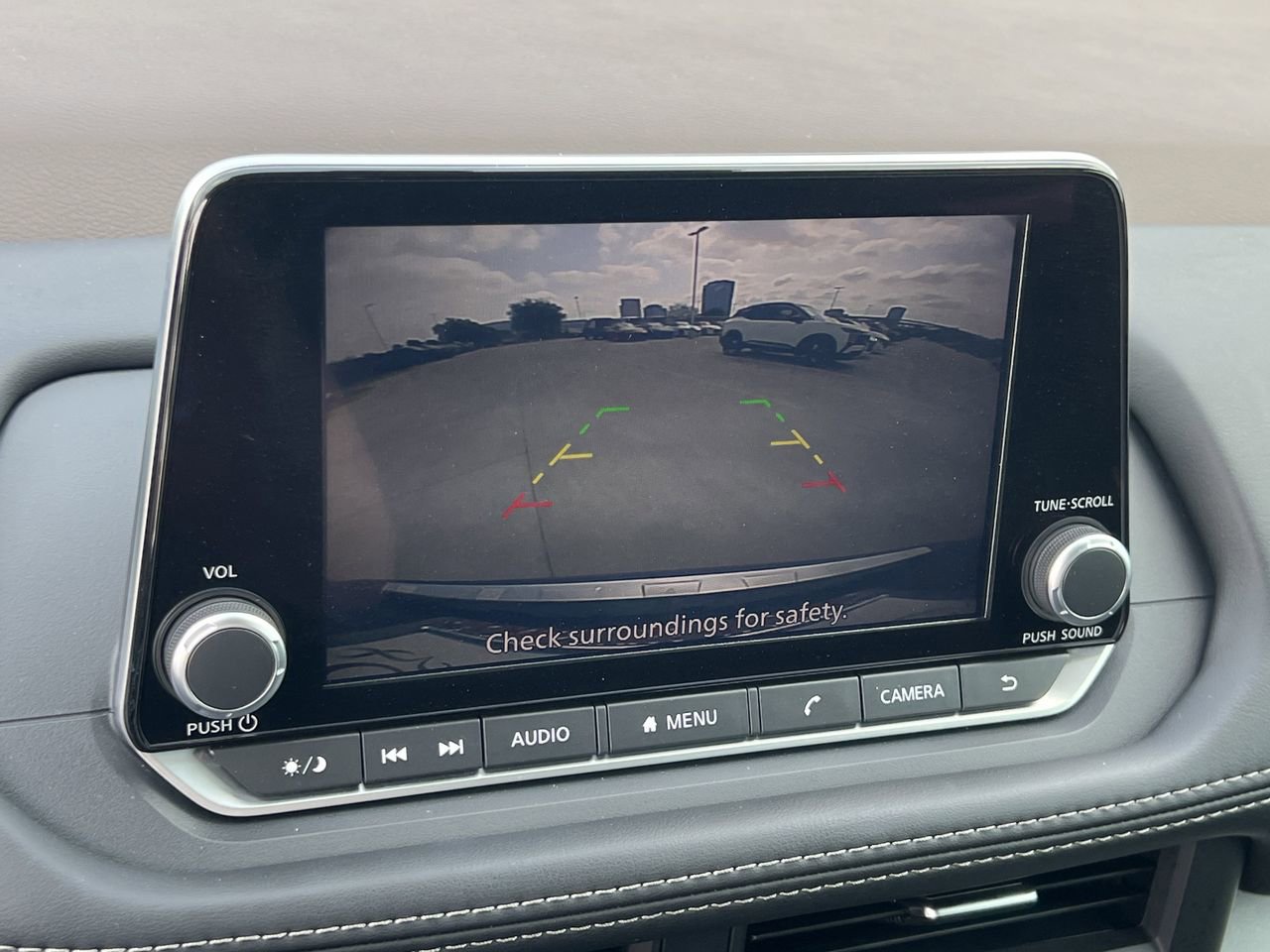 Certified 2023 Nissan Rogue SV image 15