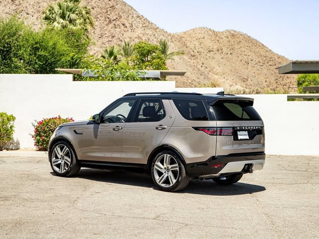 New 2025 Land Rover Discovery Metropolitan Edition AWD/4WD image 9