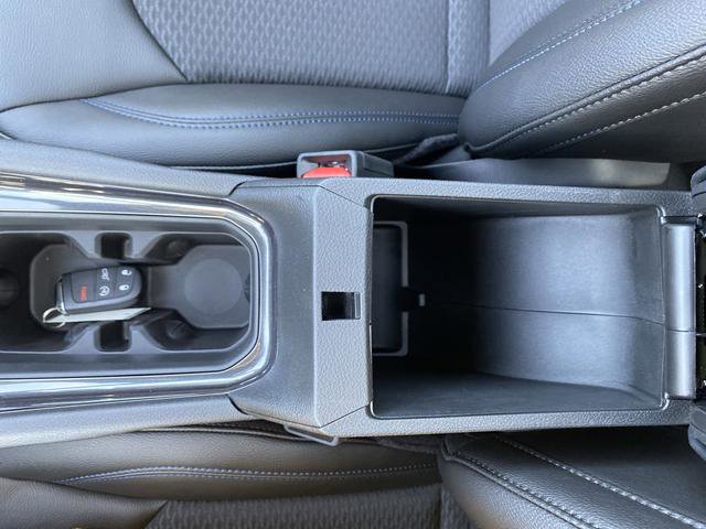 New 2025 Jeep Compass Latitude w/ Sun & Sound Group image 19