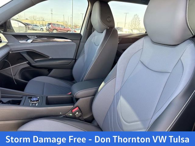 New 2026 Volkswagen Tiguan SE R-Line AWD/4WD image 14