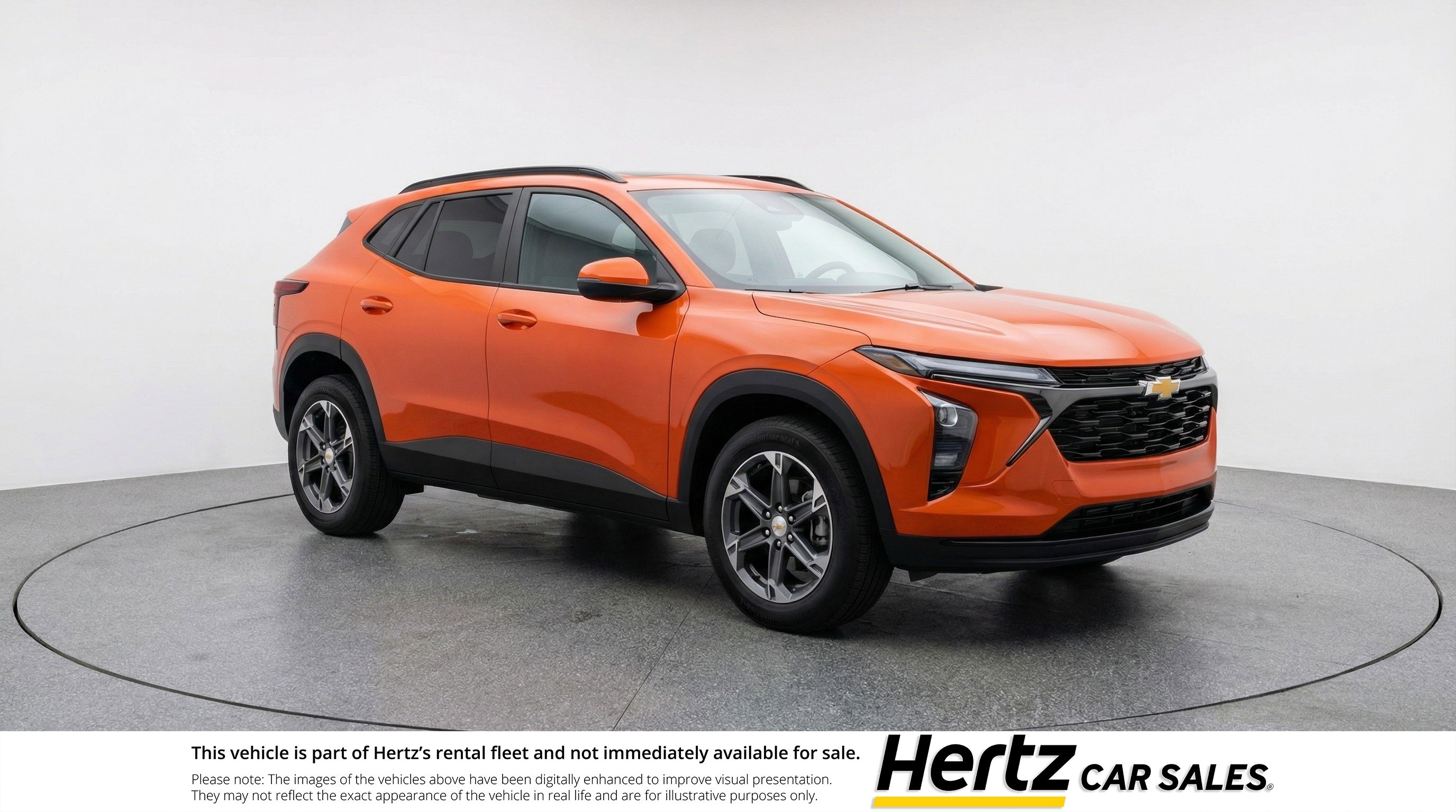 Used 2025 Chevrolet Blazer LT image 1