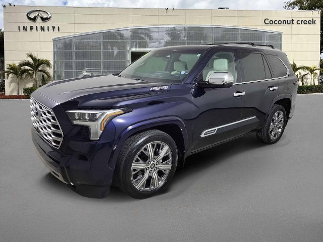Used 2024 Toyota Sequoia Capstone AWD/4WD image 2