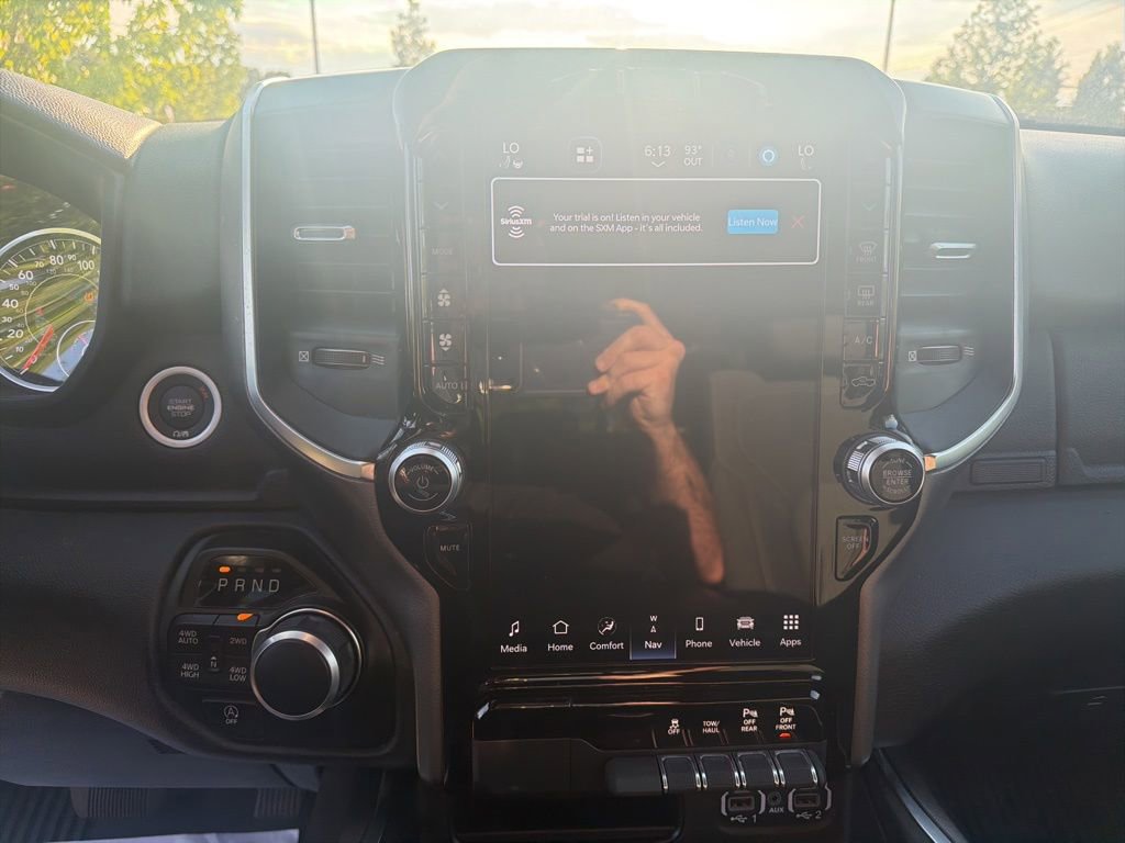 Used 2024 RAM 1500 Big Horn AWD/4WD image 18
