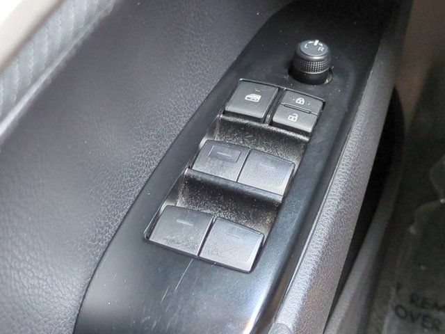 Used 2025 Toyota Camry SE FWD image 20