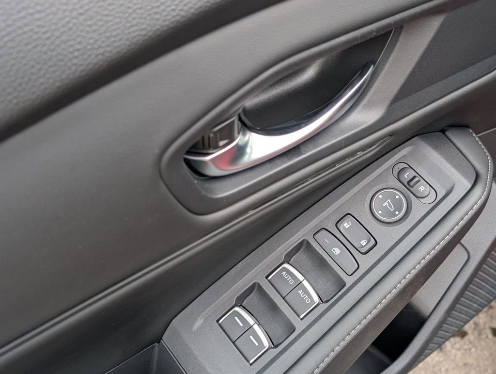 Used 2024 Honda Accord Sport image 22