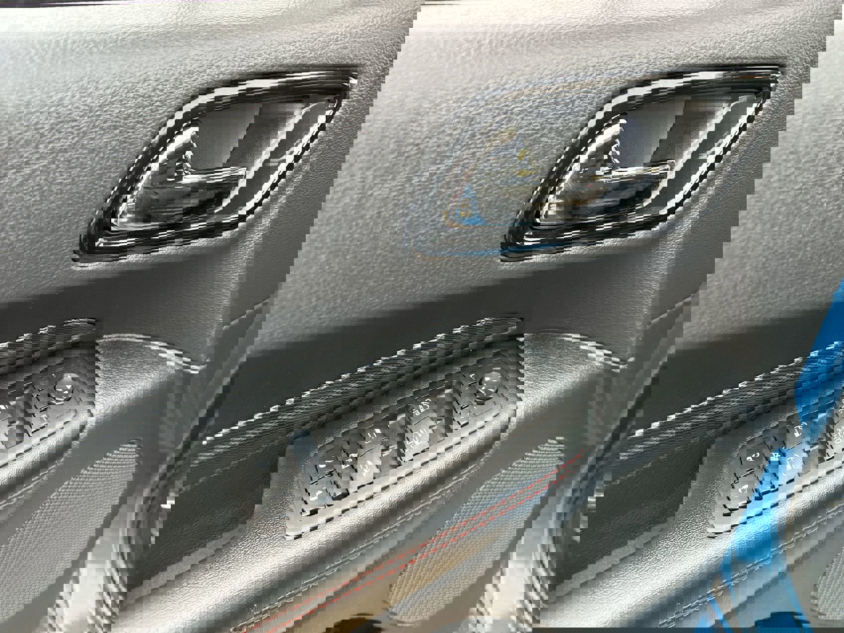 Used 2024 Dodge Durango R/T w/ Blacktop Package image 13