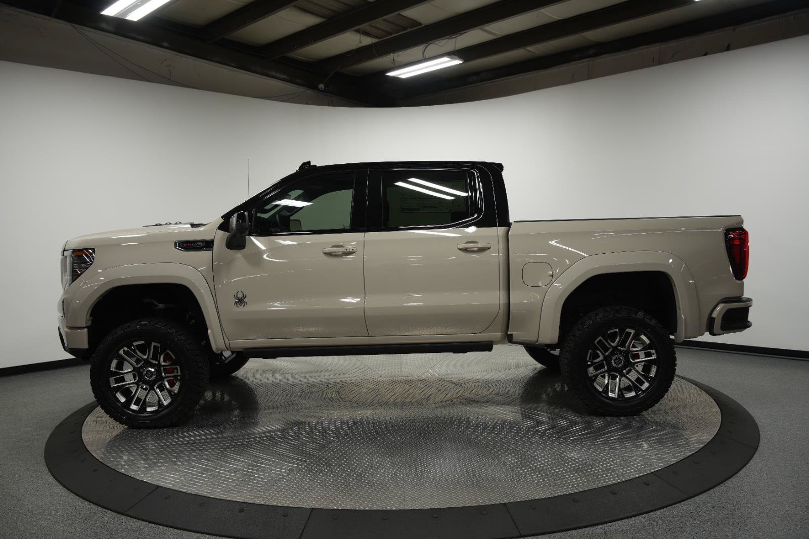 New 2026 GMC Sierra 1500 AT4 w/ AT4 Premium Package AWD/4WD image 7