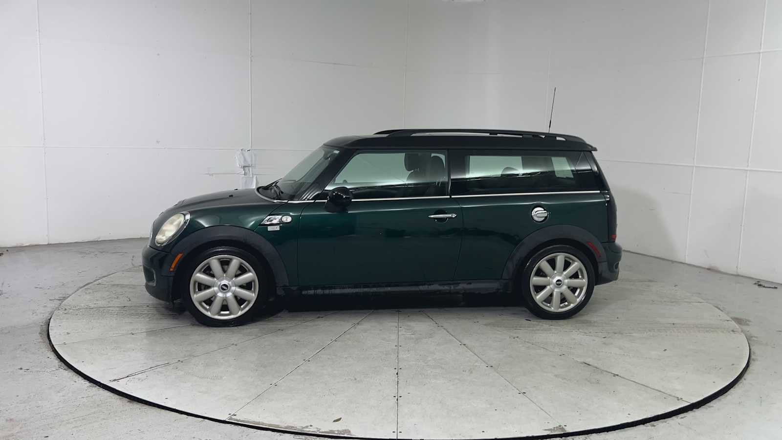 Used 2010 MINI Cooper Clubman S image 5