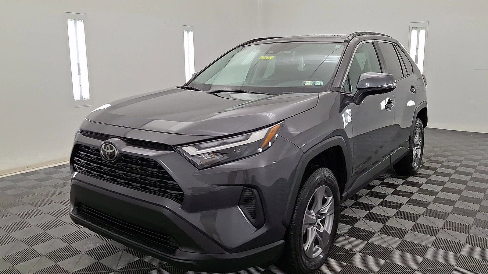 Certified 2025 Toyota RAV4 XLE w/ Convenience Package AWD/4WD image 8