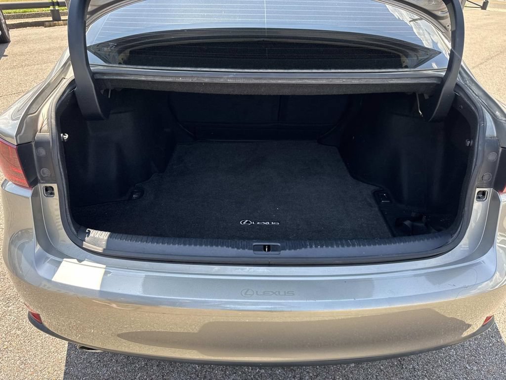 Used 2015 Lexus IS 350 w/ F-Sport Package RWD image 8