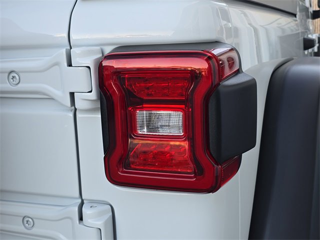 Used 2024 Jeep Wrangler Unlimited Rubicon image 8