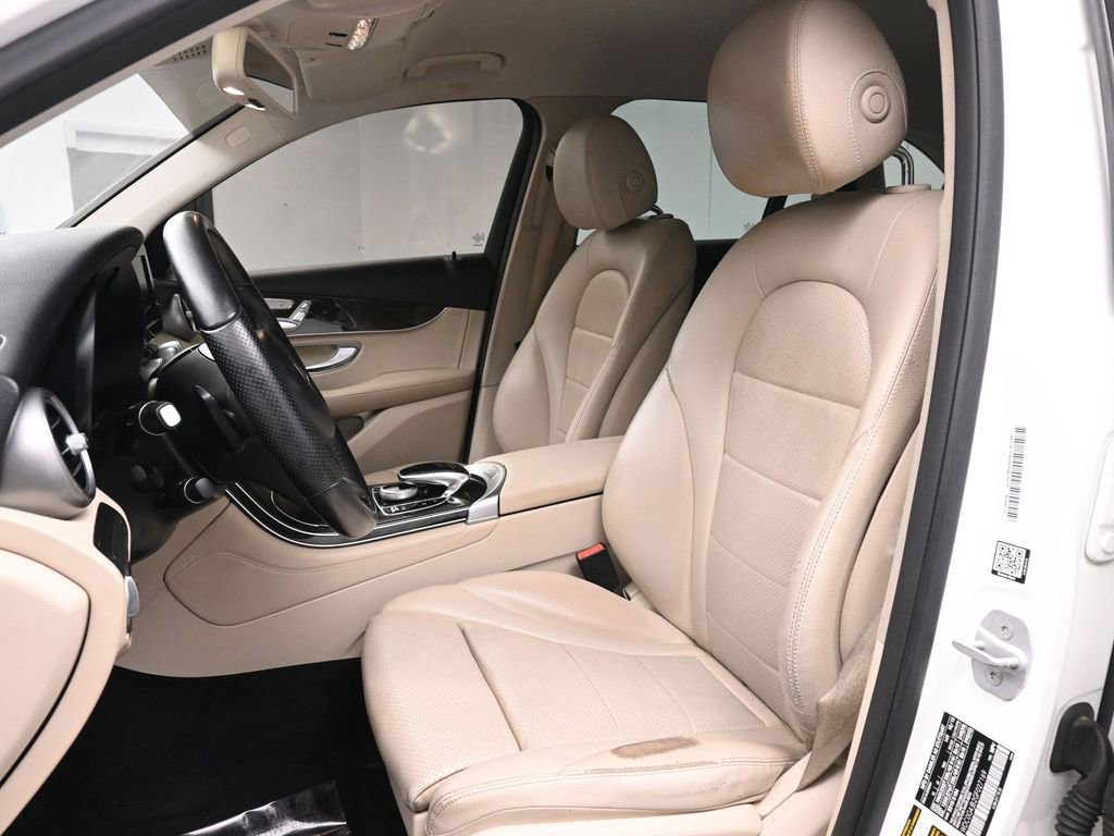 Used 2016 Mercedes-Benz GLC 300 image 13