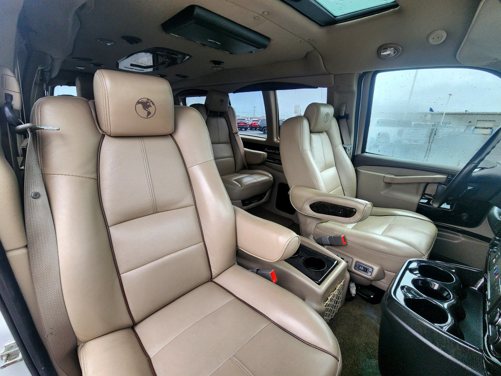 Used 2019 Chevrolet Express 2500 w/ Enhanced Convenience Package RWD image 46