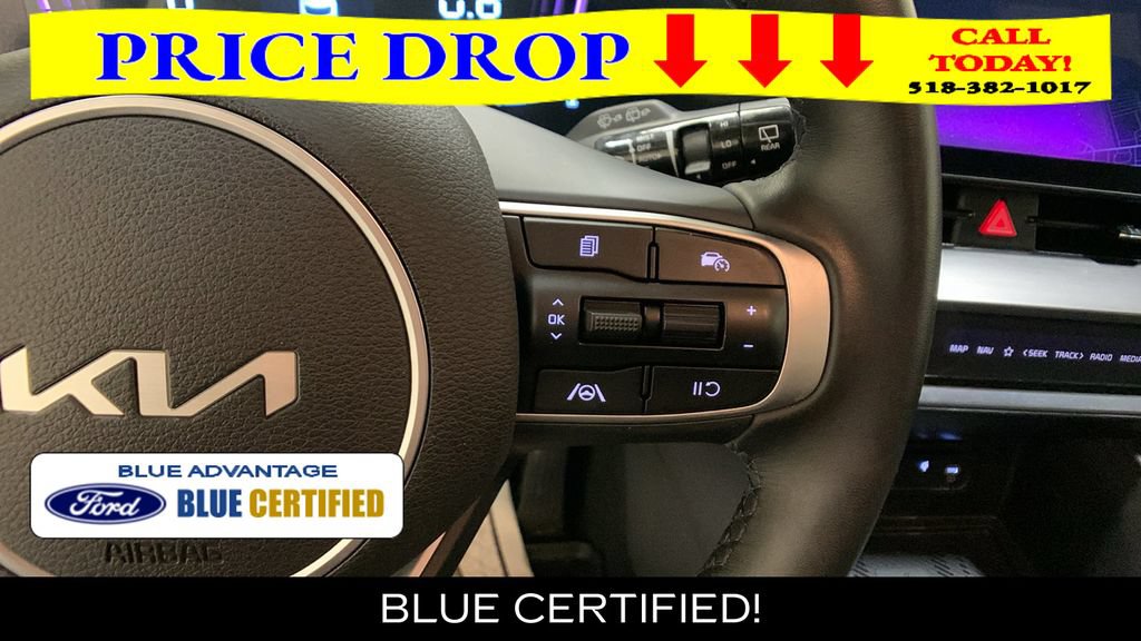 Used 2025 Kia Sportage EX AWD/4WD image 30