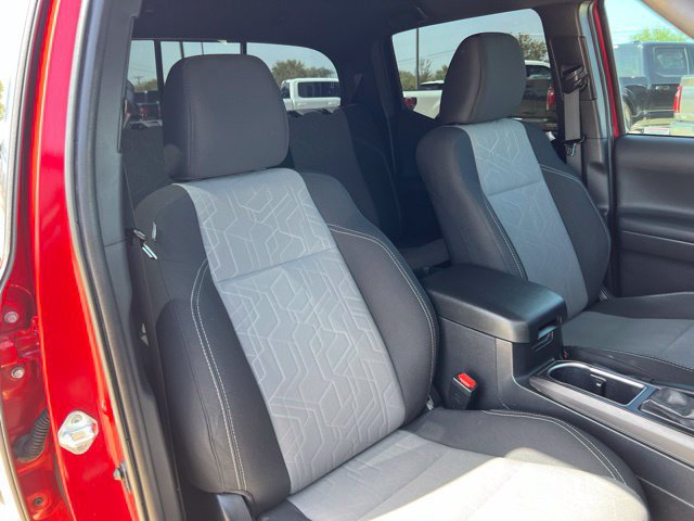 Used 2023 Toyota Tacoma TRD Off-Road AWD/4WD image 34