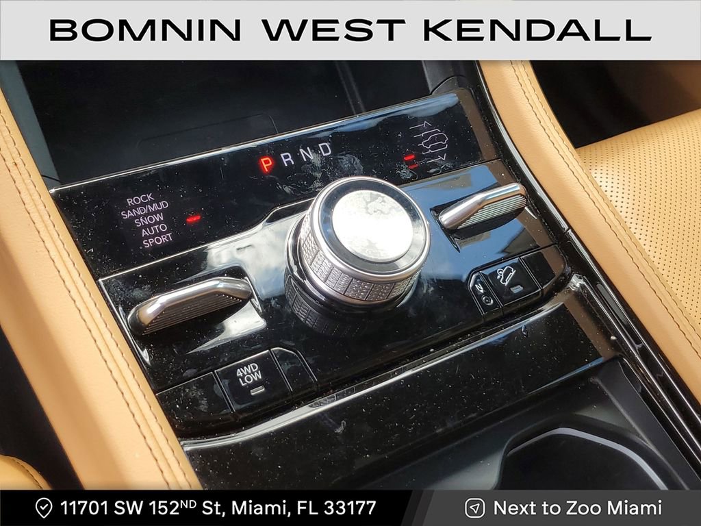 Used 2023 Jeep Grand Cherokee Summit image 27