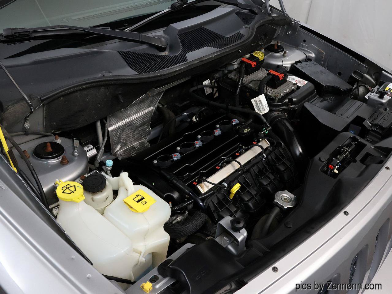 Used 2016 Jeep Patriot High Altitude FWD image 32