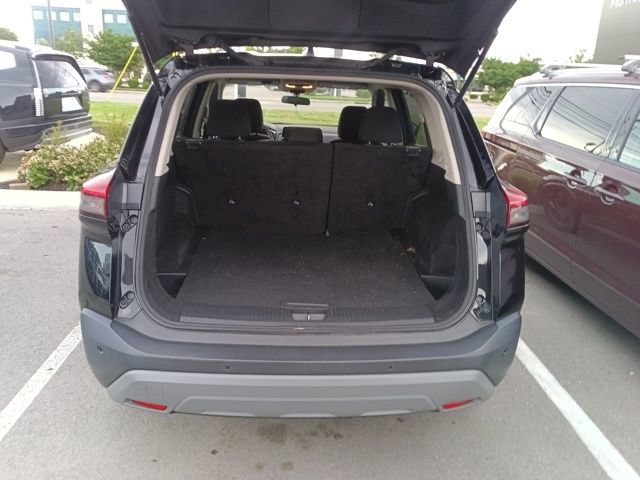 Used 2023 Nissan Rogue S FWD image 20