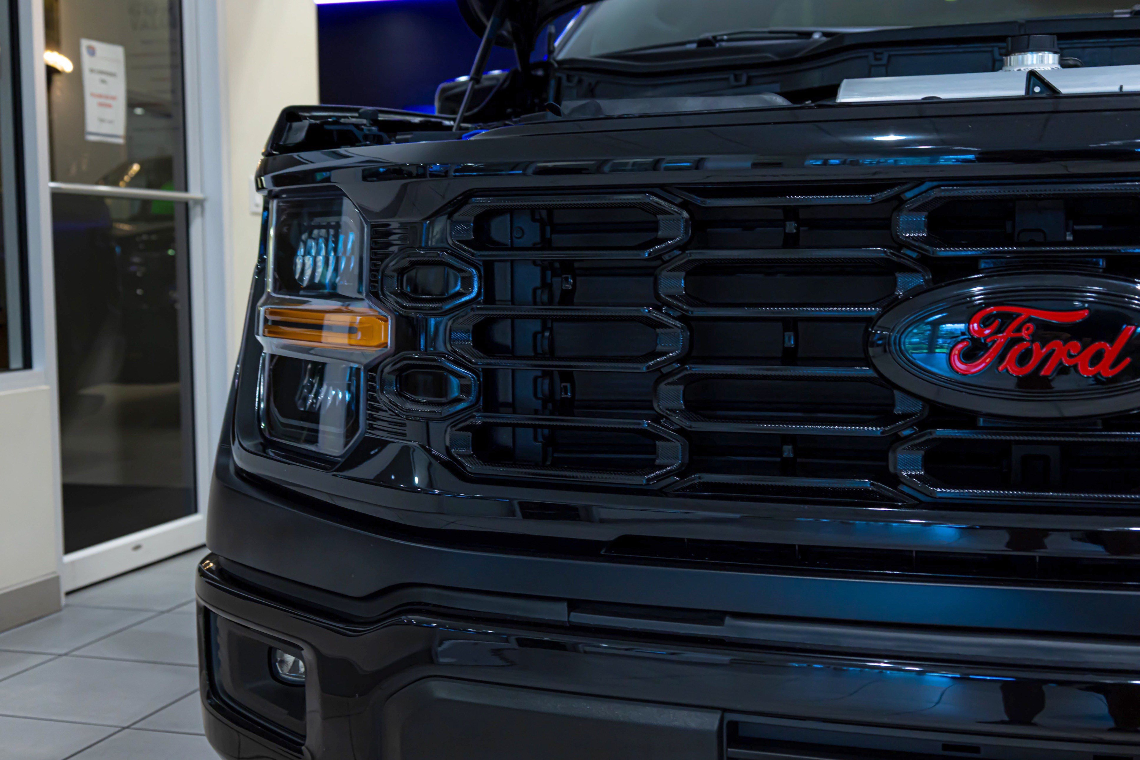 Used 2025 Ford F150 XL w/ Equipment Group 103A High AWD/4WD image 9