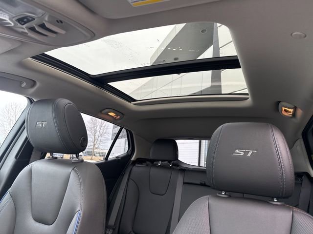 New 2026 Buick Encore GX Sport Touring w/ Comfort Package image 28