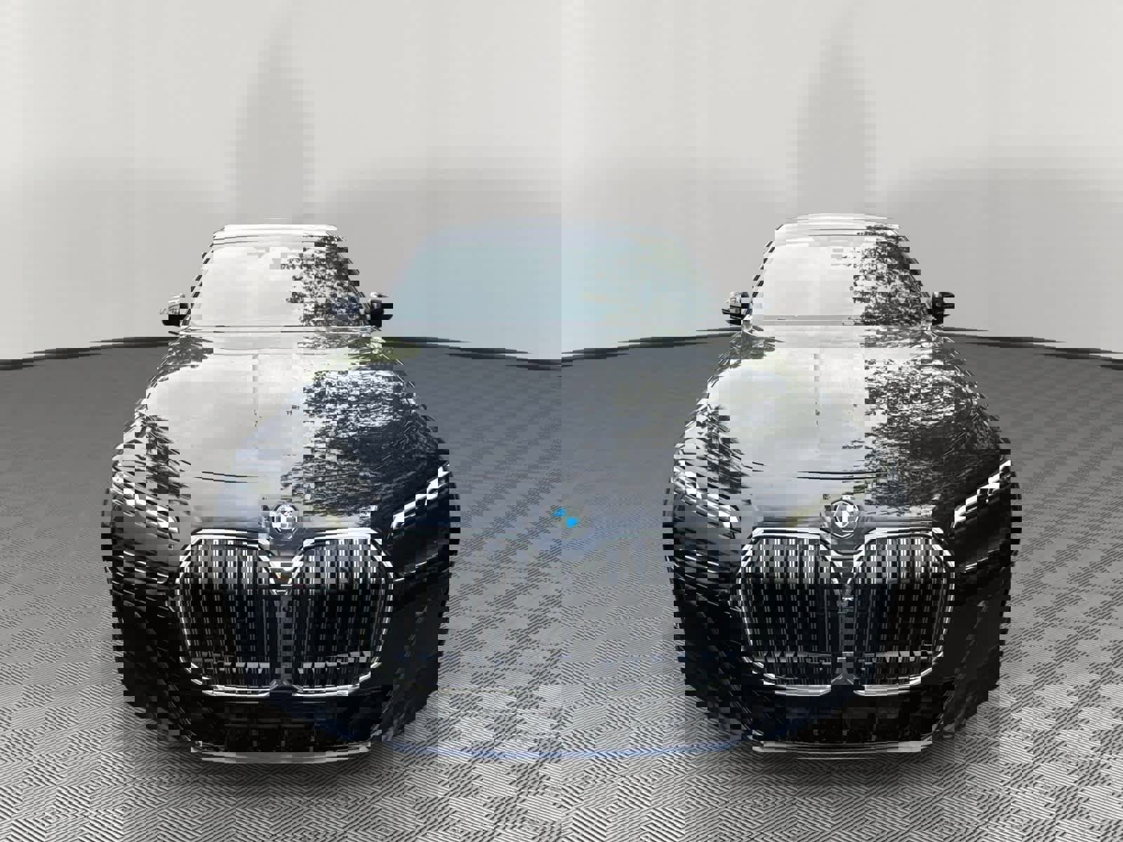 Certified 2023 BMW 760i xDrive AWD/4WD image 8