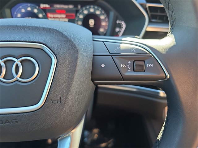 Used 2025 Audi Q3 2.0T Premium w/ Convenience Package image 21