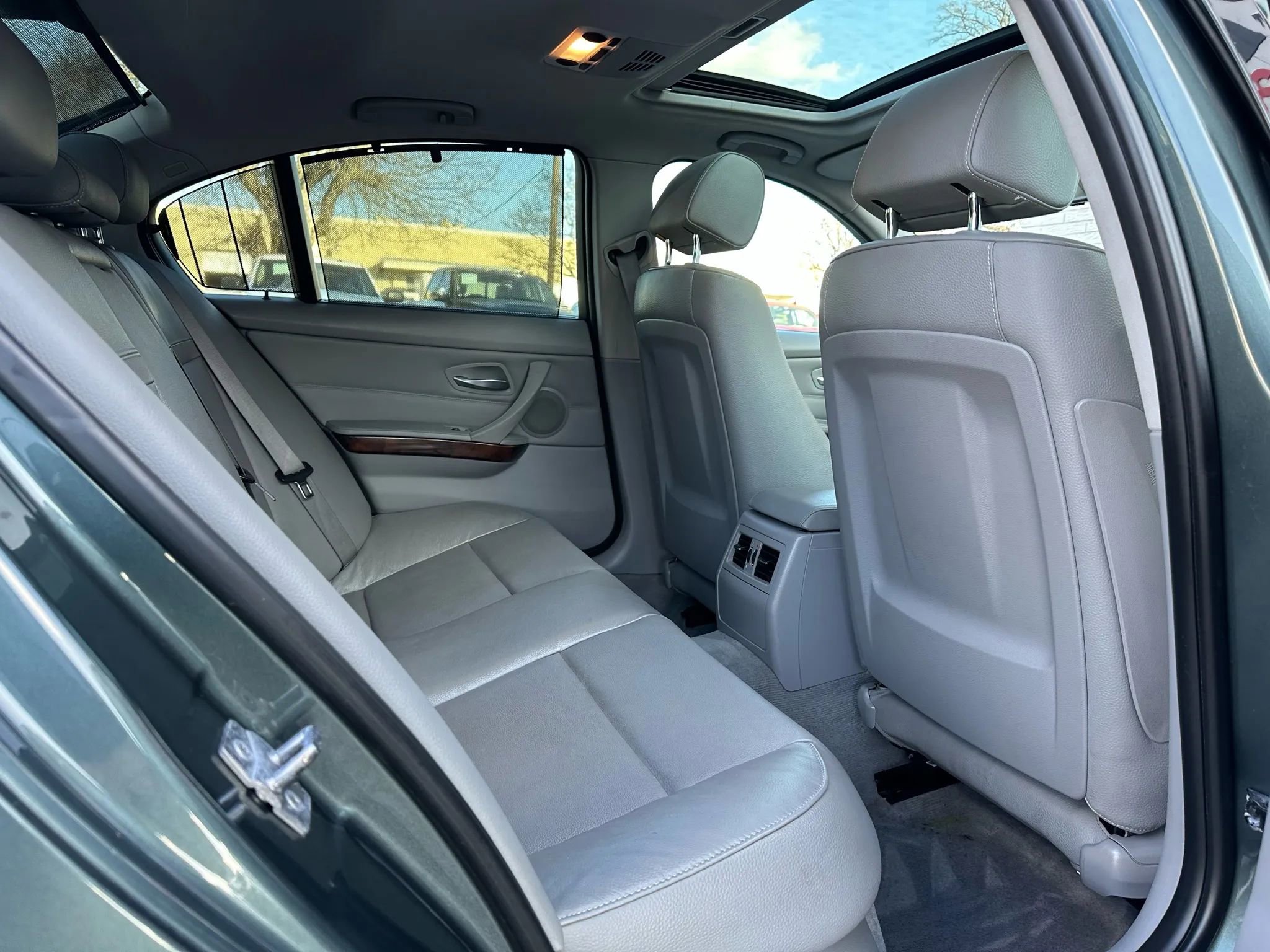 Used 2011 BMW 335d Sedan RWD image 24