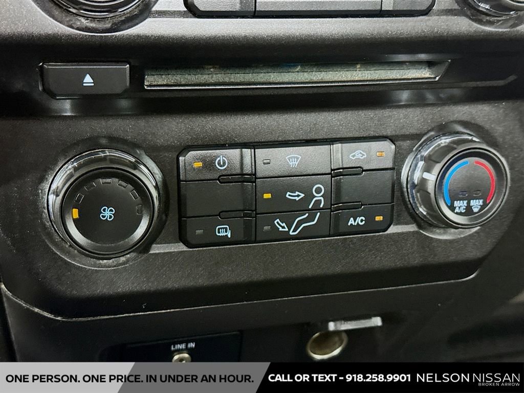 Used 2017 Ford F250 XL w/ Power Equipment Group AWD/4WD image 14