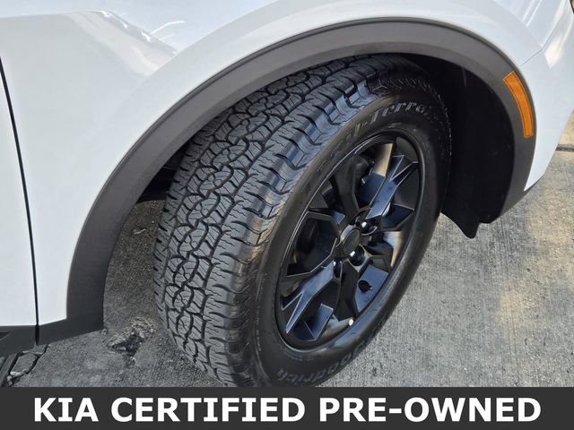 Certified 2025 Kia Sportage X-Pro image 6